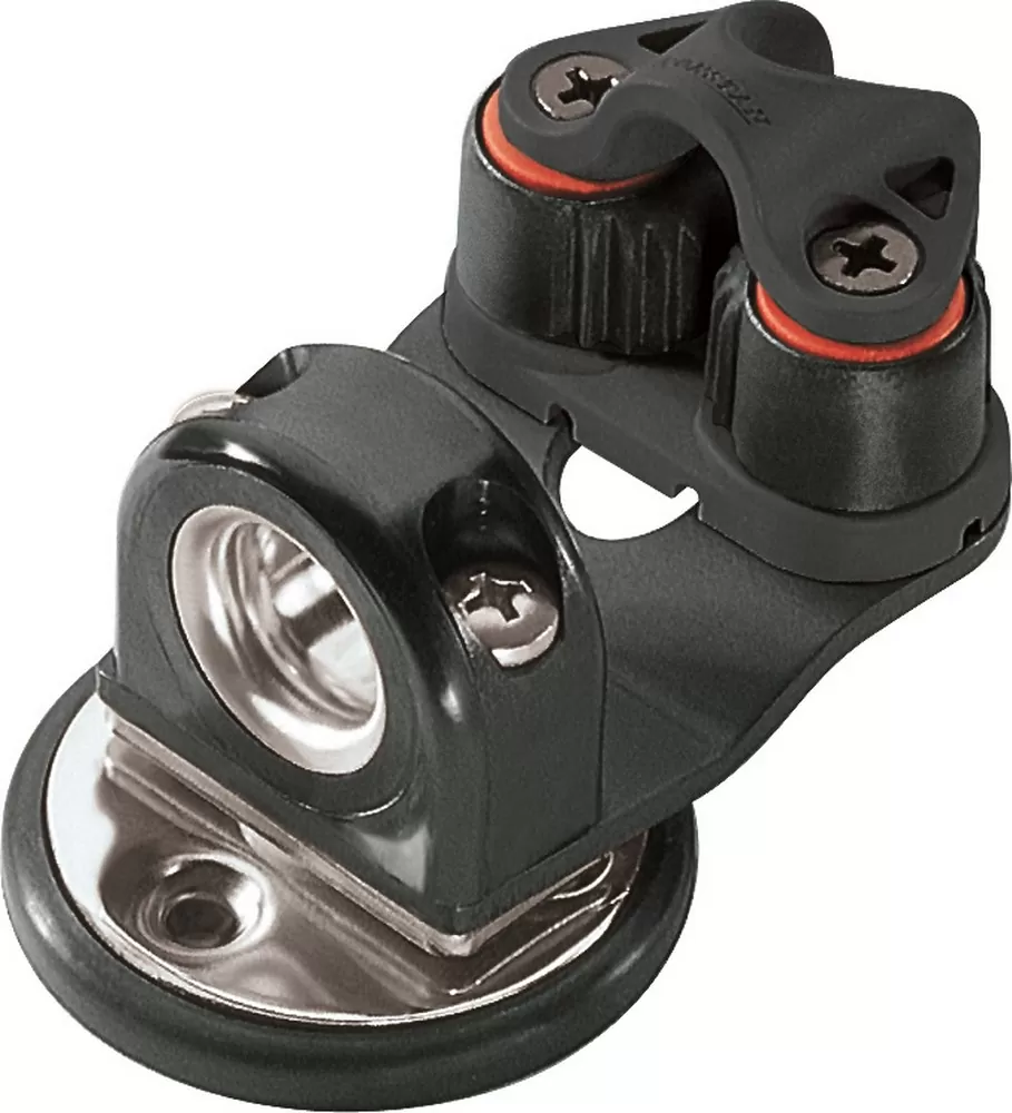 Swiveling dead eye with fairlead and micro cleat | l'APerçu